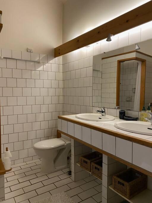 Charming Village House With Roof Top Terrace! Thezan-les-Beziers Exterior foto